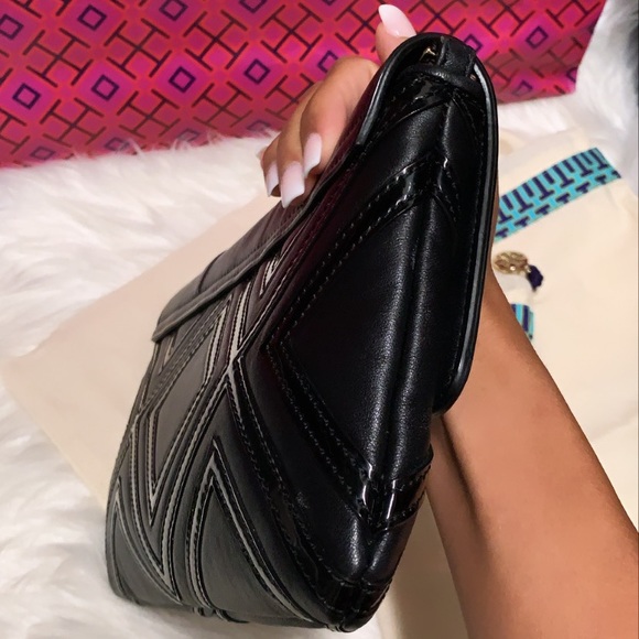 ❌SOLD❌ Tory Burch
Alexa Quilted Clutch - Picture 7 of 10